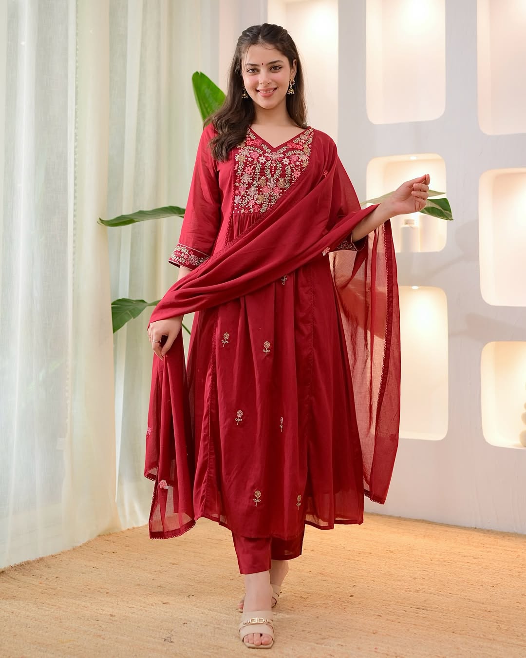 Maroon Rose Threadwork A Line Mul Cotton Suit